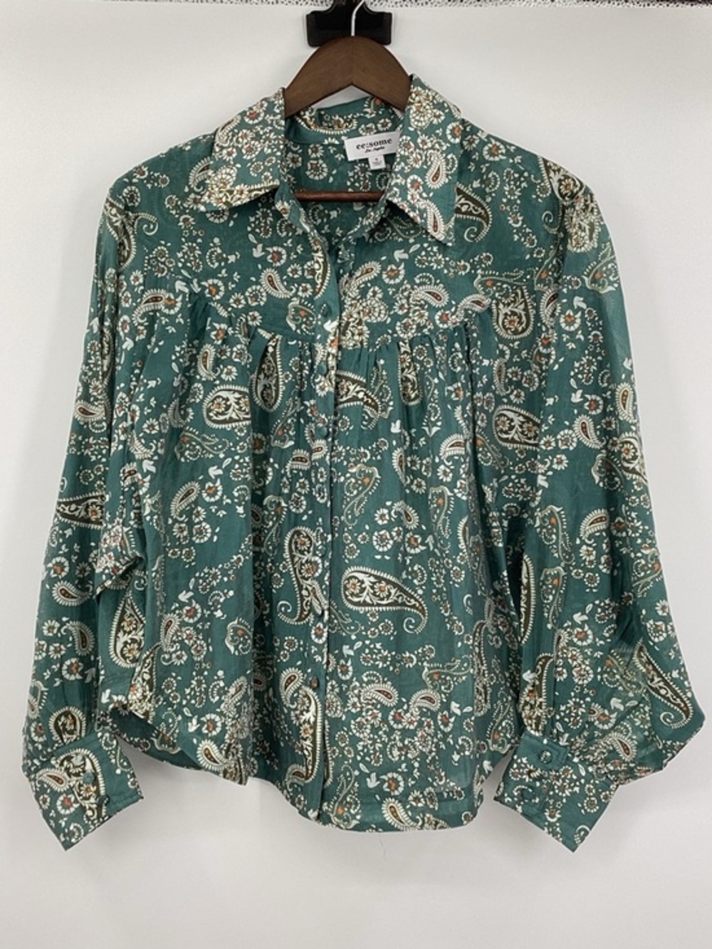 eesome Green Paisley Casual Button-Down Shirt